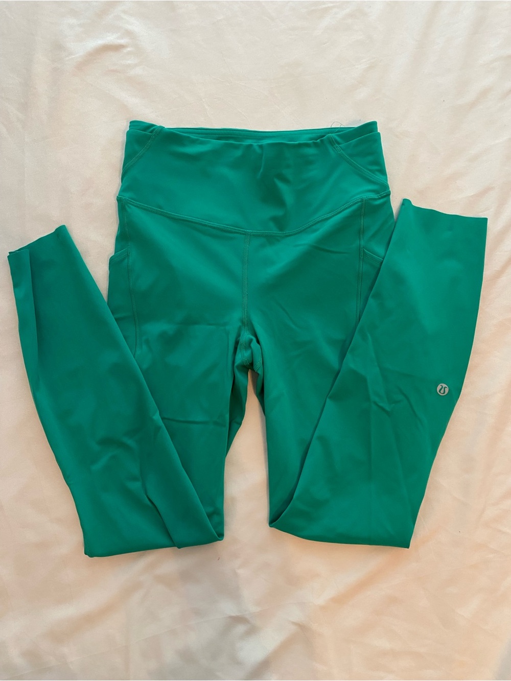 Lululemon Kelly Green Fast and Free Leggings